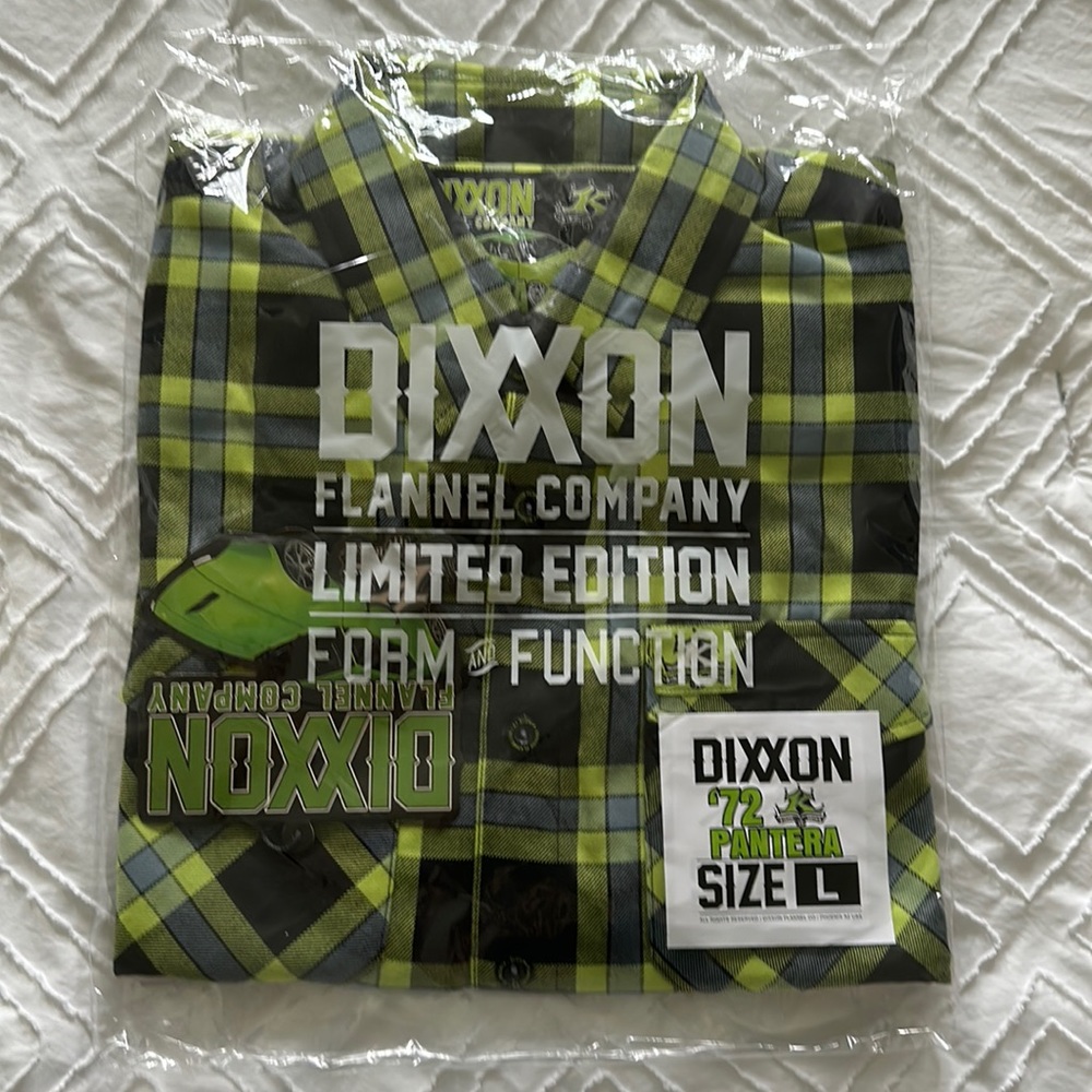 NIB. DIXXON. ‘72 Pantera. Size L